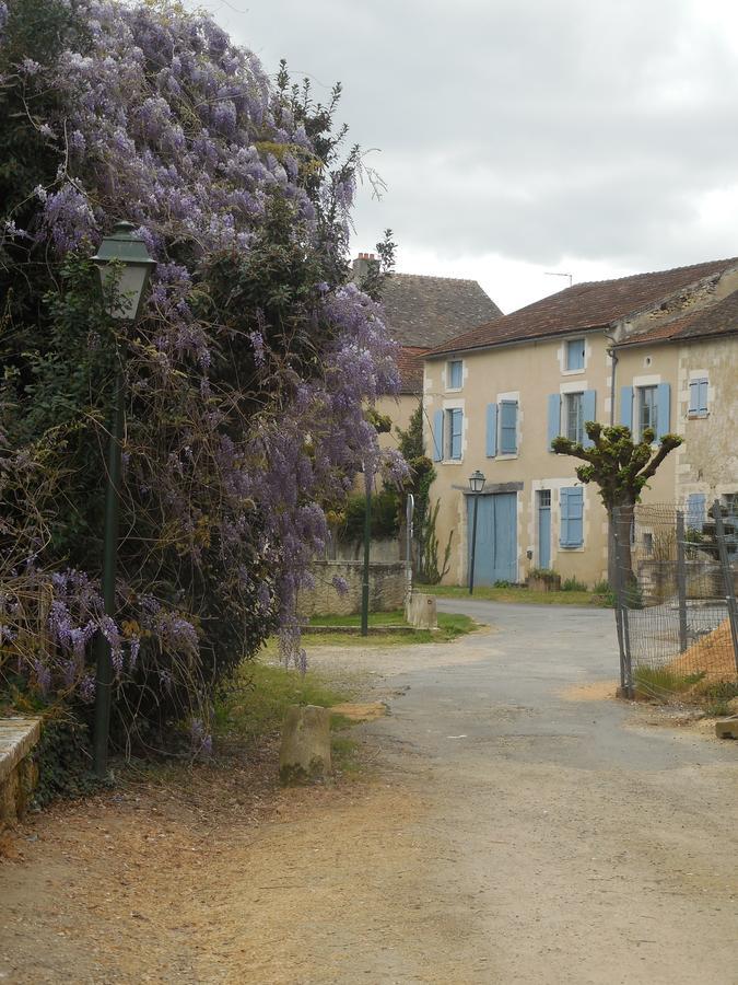 Hotel De L'Abbaye Сен-Савен Экстерьер фото